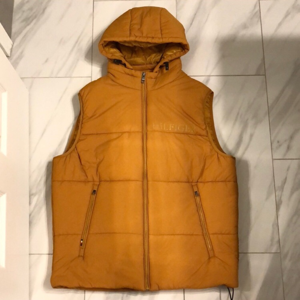 Men’s Tommy Hilfiger Hooded Puffer Vest